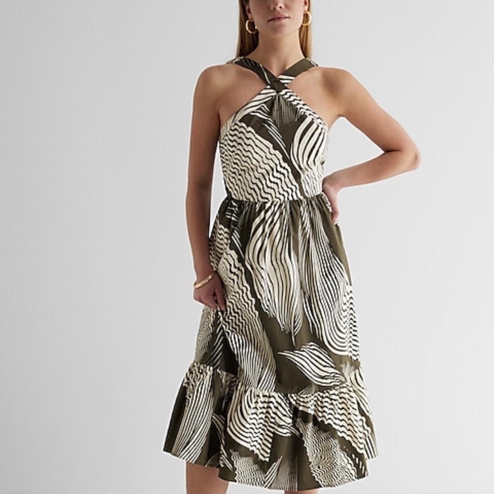 NWT Express Printed Halter Neck tiered Poplin MIDI dress size large